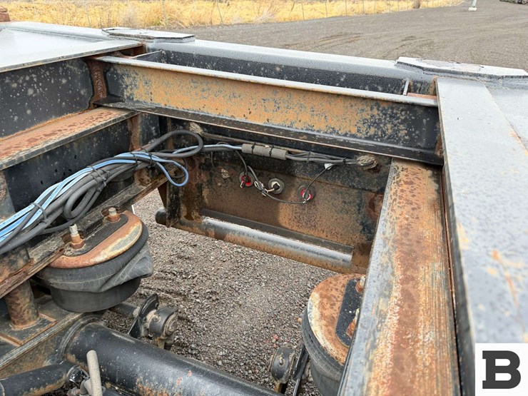 2011-dionbilt-dbnsl-220ar-chassis-trailer-image-37