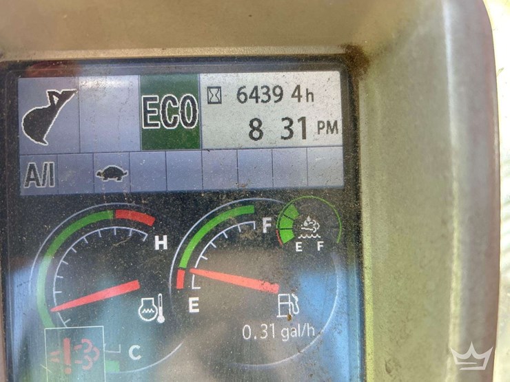 2015-hitachi-zx210-lc-image-6