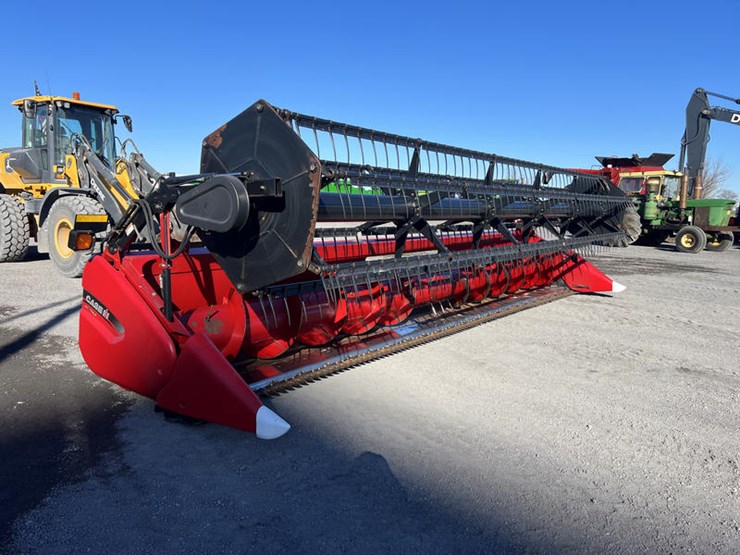 2011-case-ih-3020-image-8