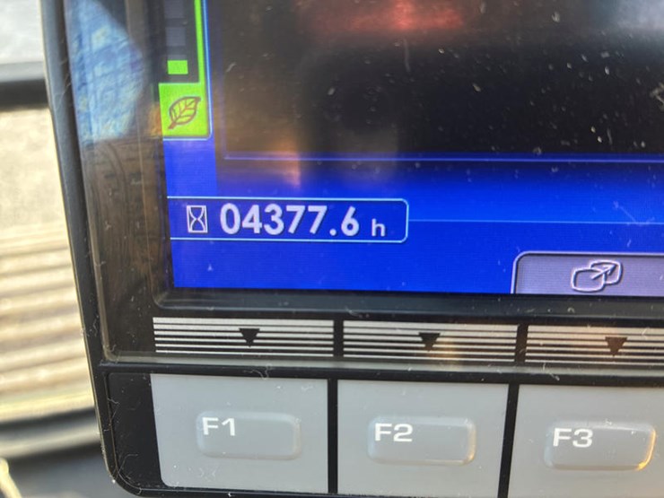2017-komatsu-pc360-lc-11-image-84