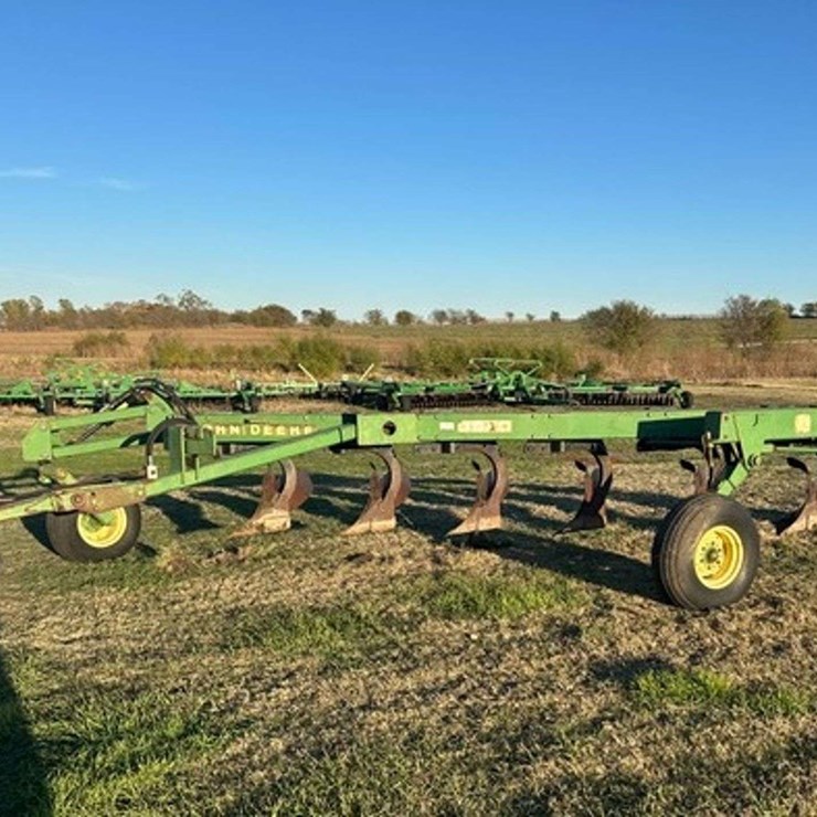 JOHN DEERE 3600