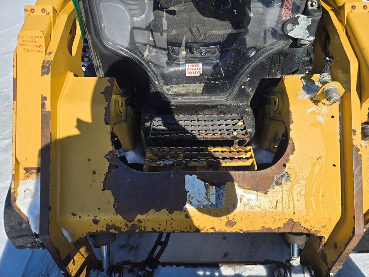 caterpillar-279d-image-18