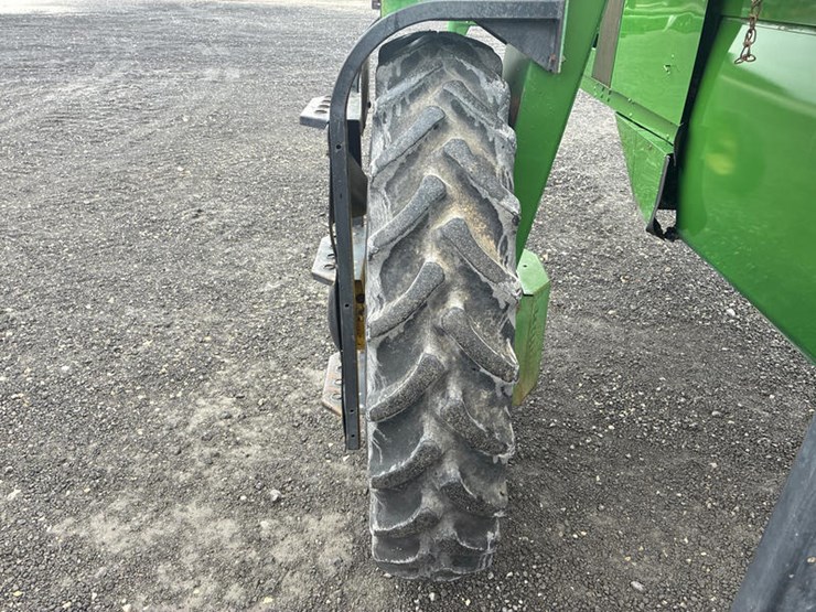 1993-john-deere-6500-image-51