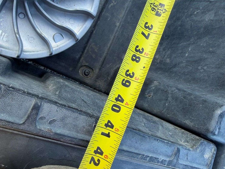 2023-can-am-defender-limited-hd10-atv-image-38