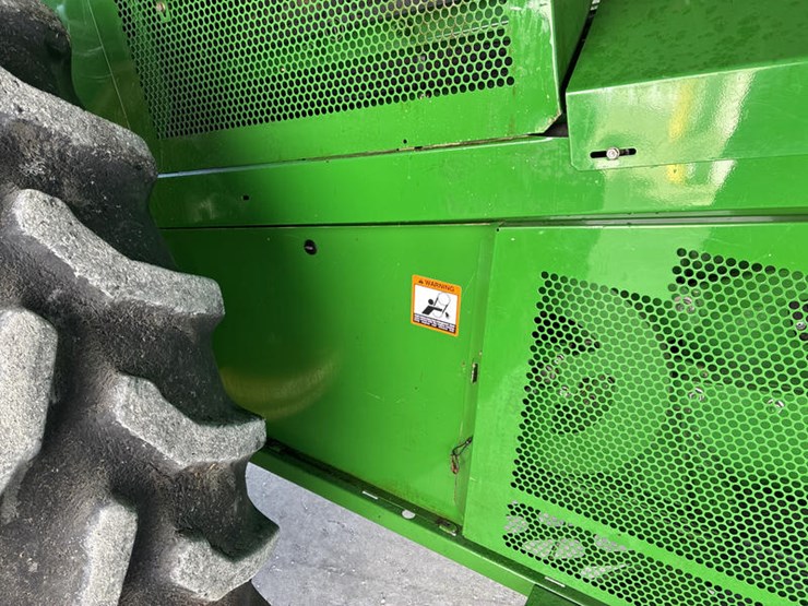 2013-john-deere-s670-image-54