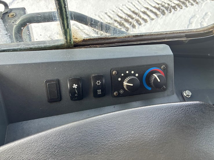 2020-john-deere-2020-image-55