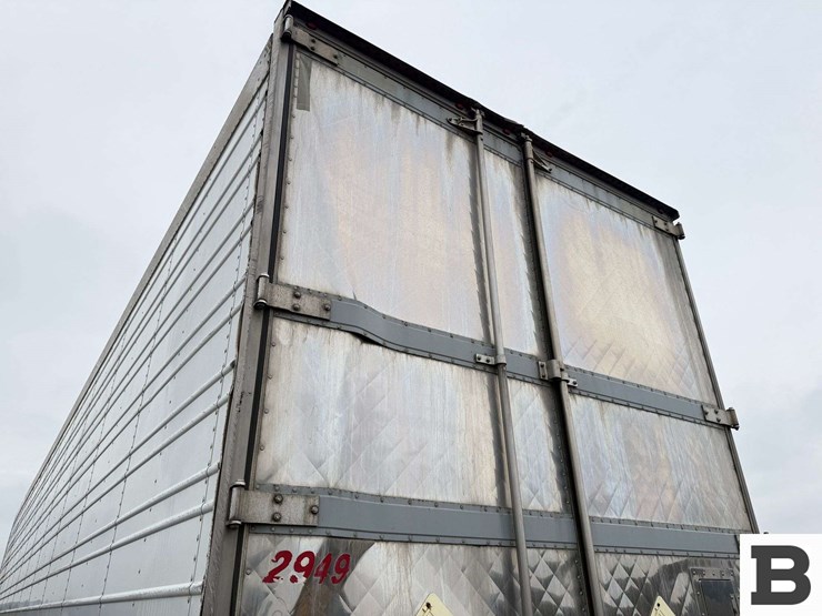 2014-utility-vs3ra-53'-van-trailer-image-25