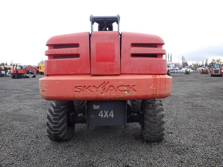 2017-skyjack-sj66t-image-6