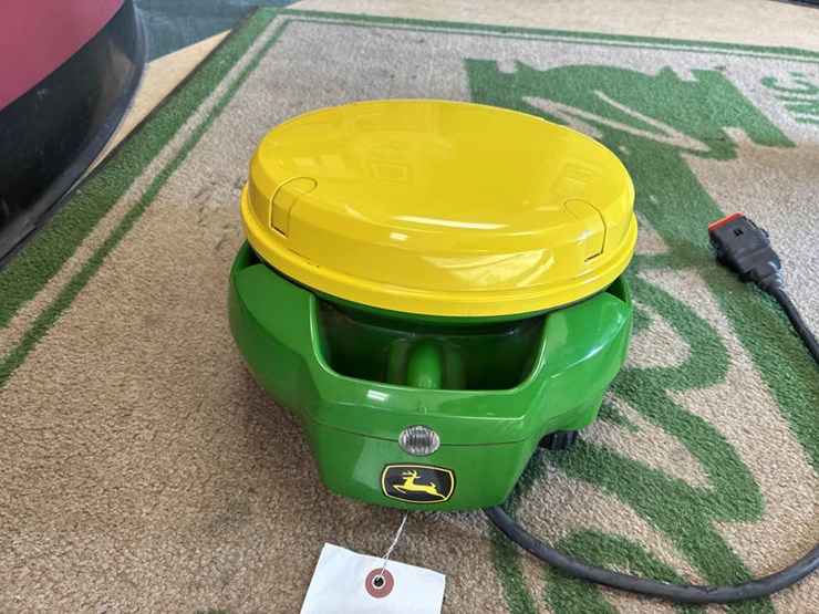 john-deere-7000-image-4