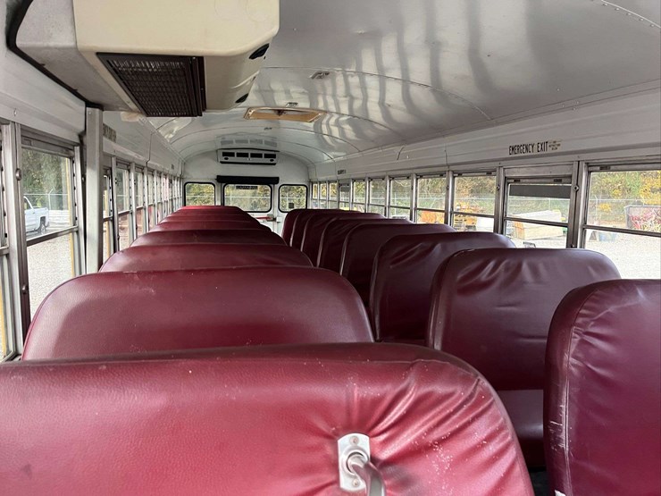 2004-bluebird-tc2000-image-8