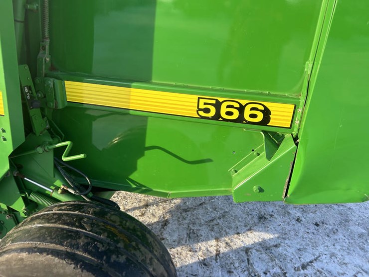 1999-john-deere-566-image-37