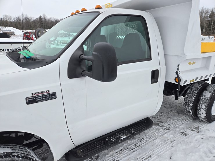 2001-ford-f350-image-21