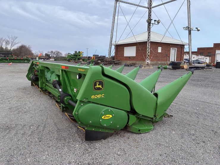 2009-john-deere-608c-image-17