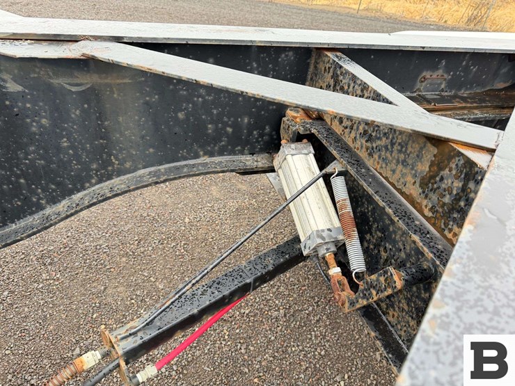 2011-dionbilt-dbnsl-220ar-chassis-trailer-image-21