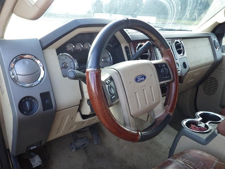 2008-ford-f350-image-21