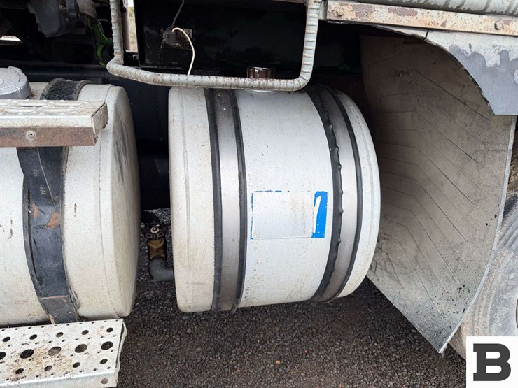 2000-sterling-l9500-image-11