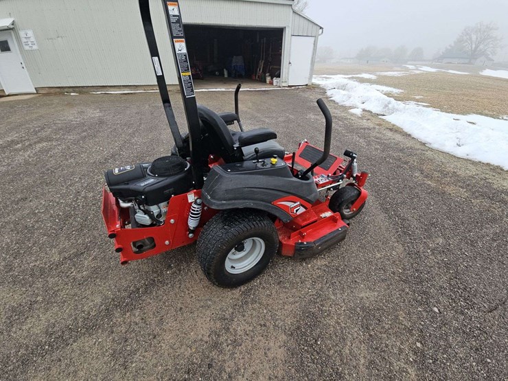 2022-ferris-is-600z-zero-turn-lawn-mower-image-25