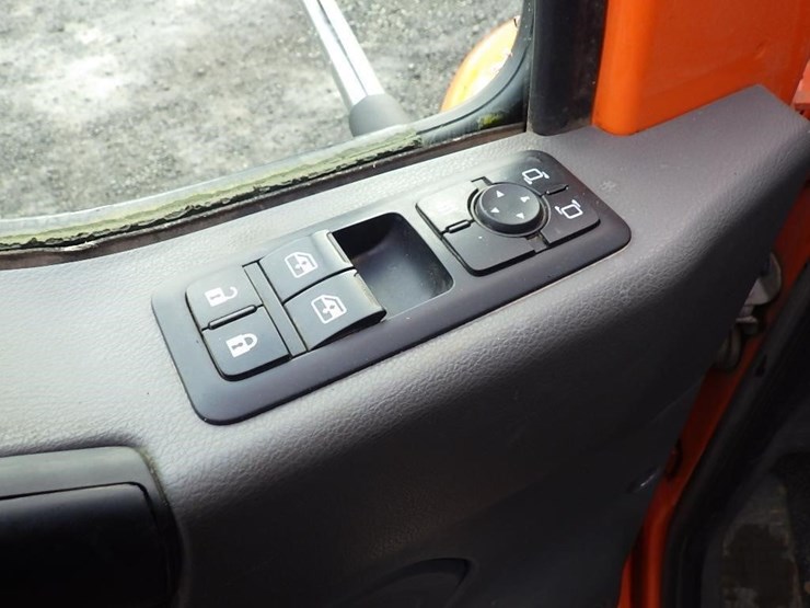 2021-international-mv607-image-41