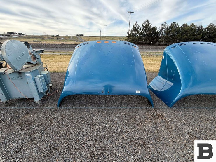 semi-truck-wind-deflector-image-1