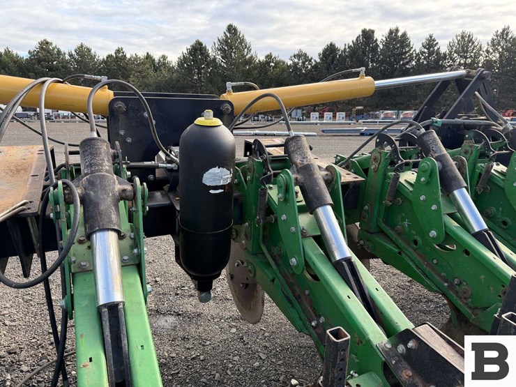 schlagel-mfg.-ripper,-implement-dolly,-great-plains-corn-planter-image-30