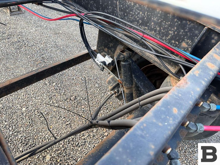 2011-dionbilt-dbnsl-220ar-chassis-trailer-image-20