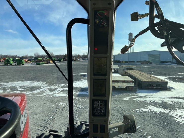 2011-case-ih-magnum-315-image-78