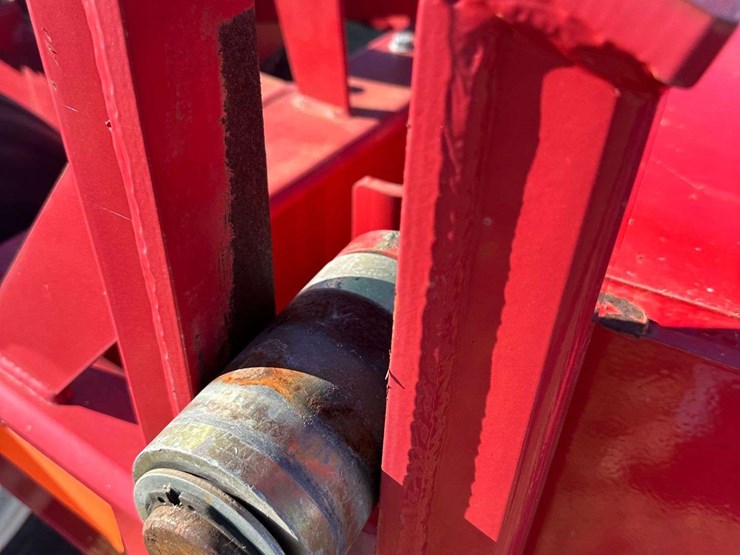 2019-brillion-wfp-cultipacker-image-16