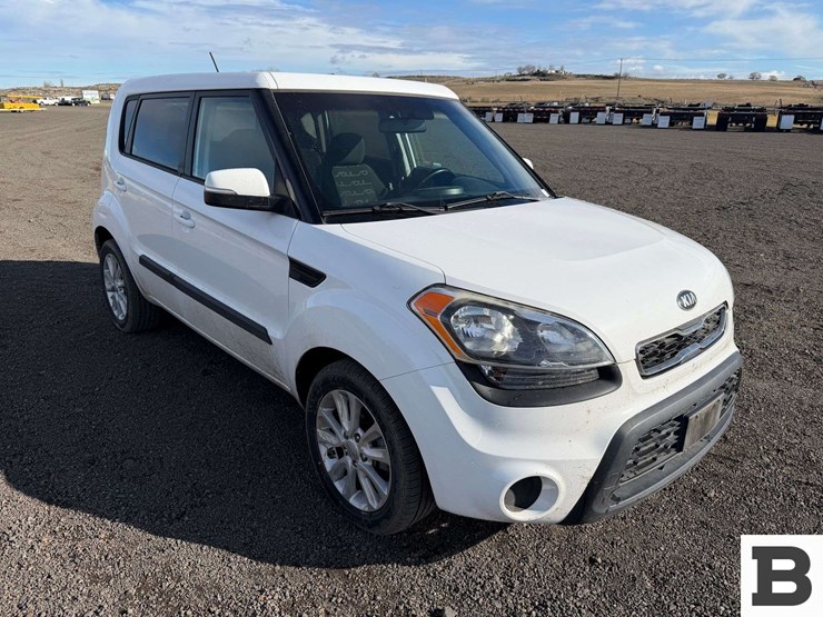 2013-kia-soul-mpv-image-8