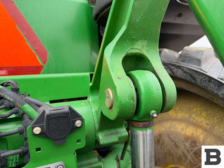 2014-john-deere-8310rt-image-39