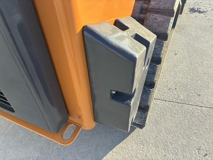 2024-case-tv620b-image-39