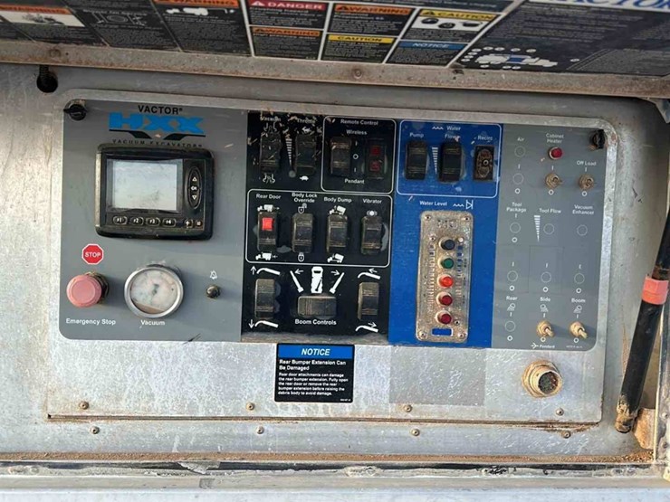 2015-kenworth-t800-image-5