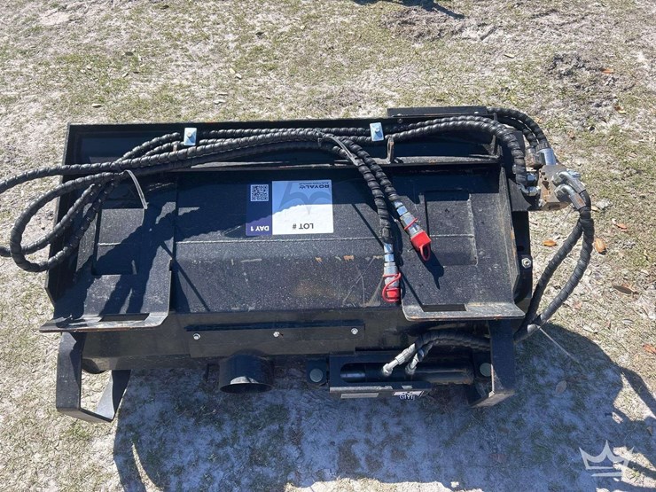 2025-mb27-27in-mixing-bucket-skid-steer-attachment-image-6