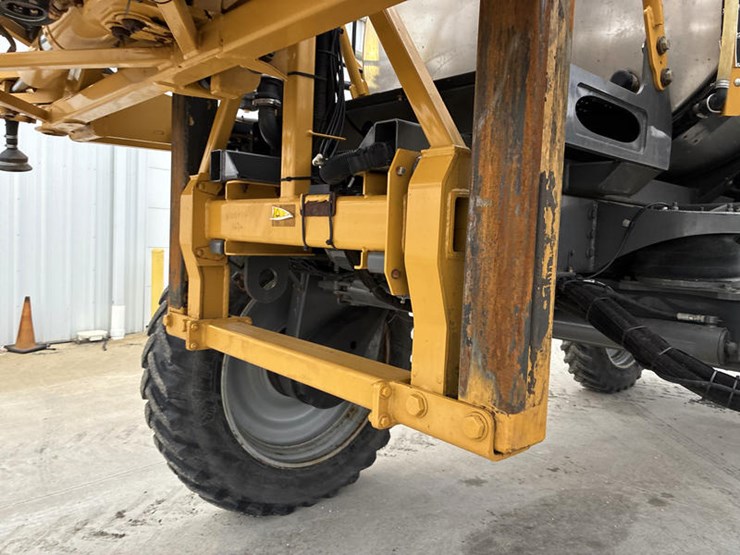 2015-ag-chem-rg1100-image-35