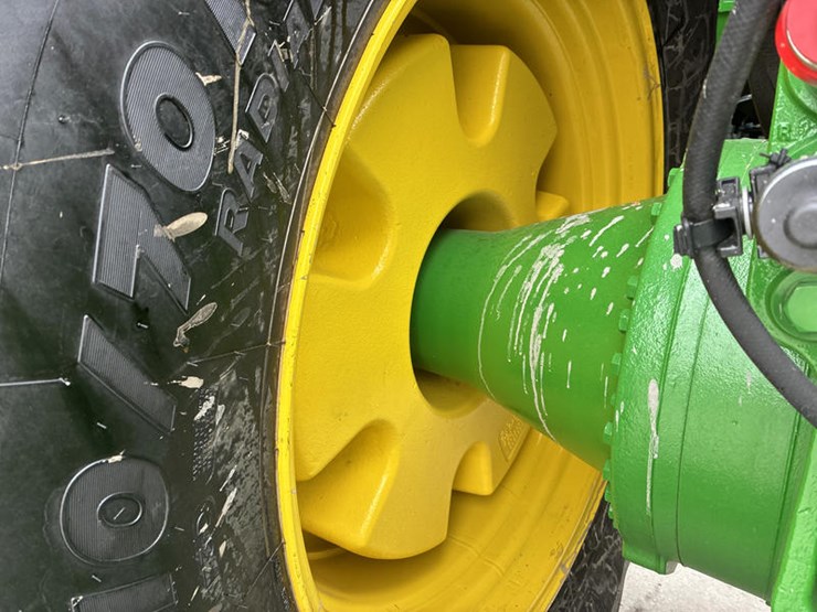 2025-john-deere-9r-590-image-67