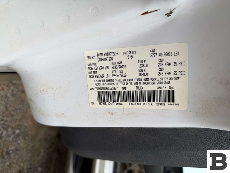 2005-dodge-dakota-image-36