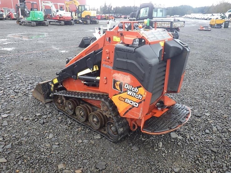 2019-ditch-witch-sk800-image-7