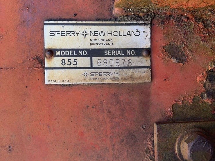 new-holland-855-image-5