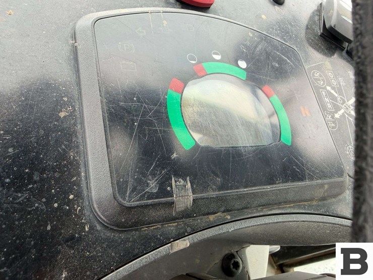 2013-caterpillar-906-image-62