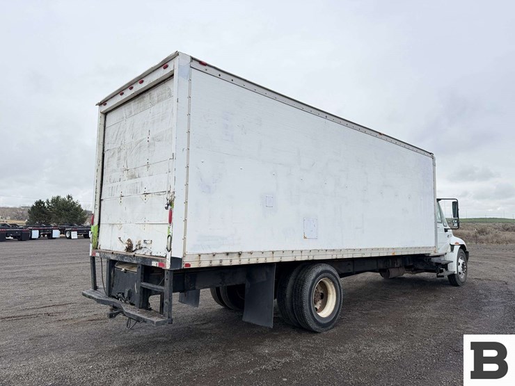 2006-international-durastar-4300-image-5