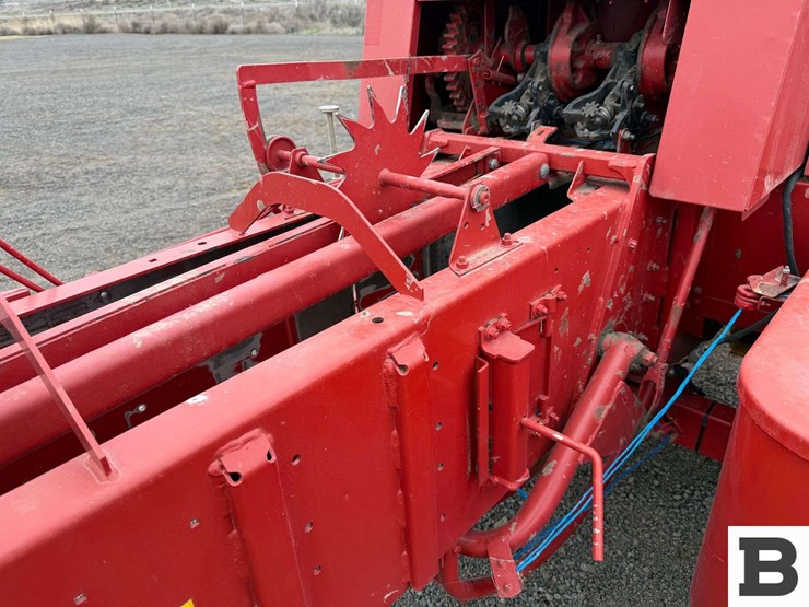 2010-new-holland-bc5080-image-33