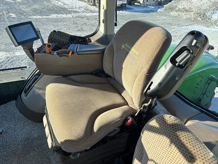 2013-john-deere-9510r-image-75