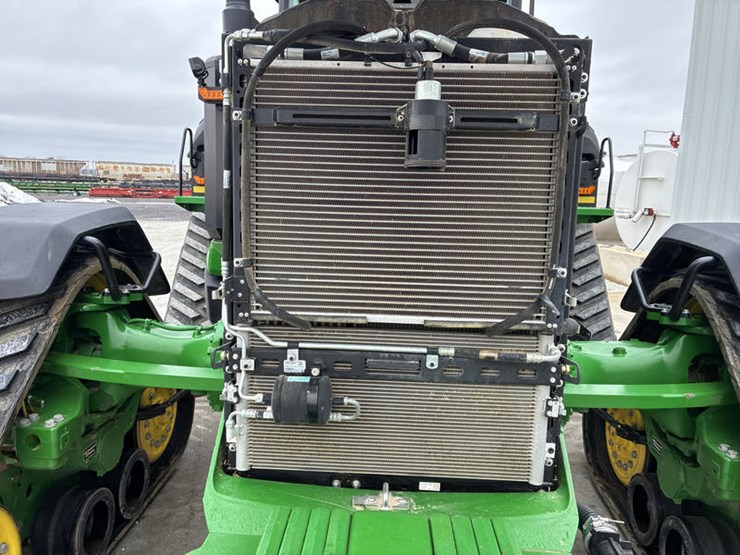 2021-john-deere-8rx-410-image-76