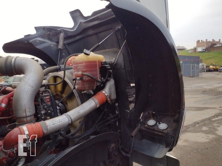 international-hx520-image-21