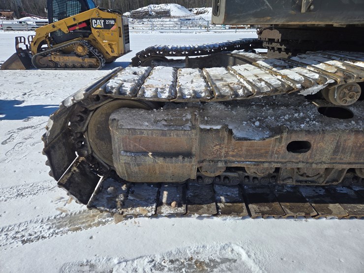 volvo-ec330-image-73