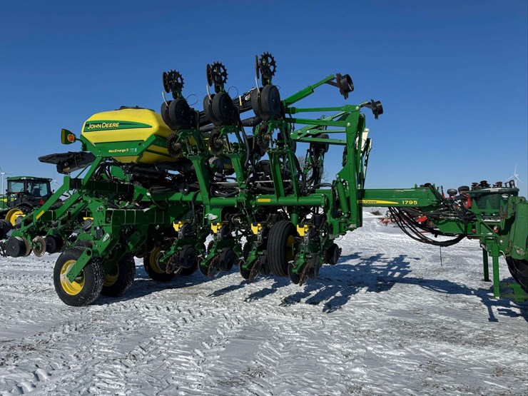 john-deere-1795-image-6