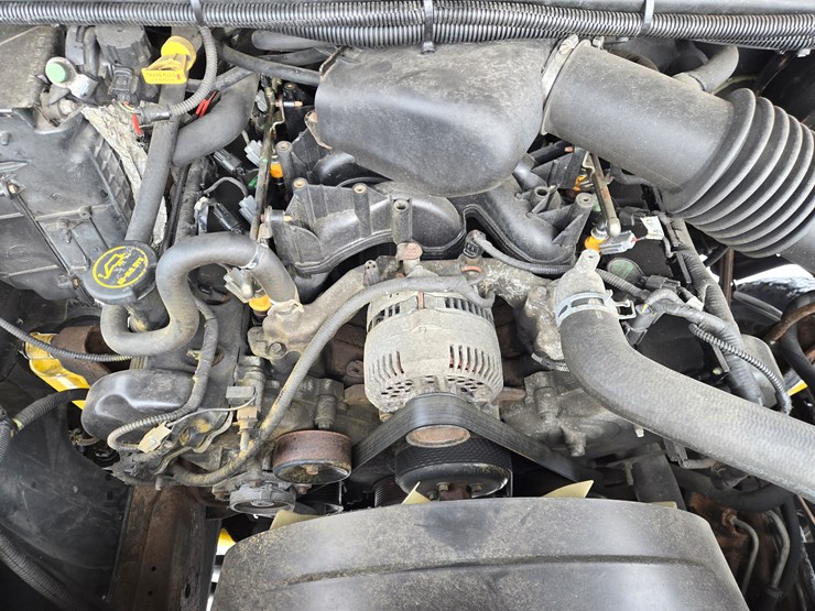 2001-ford-f350-image-30