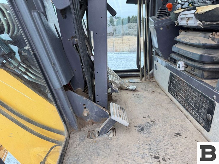 volvo-g726b-image-72