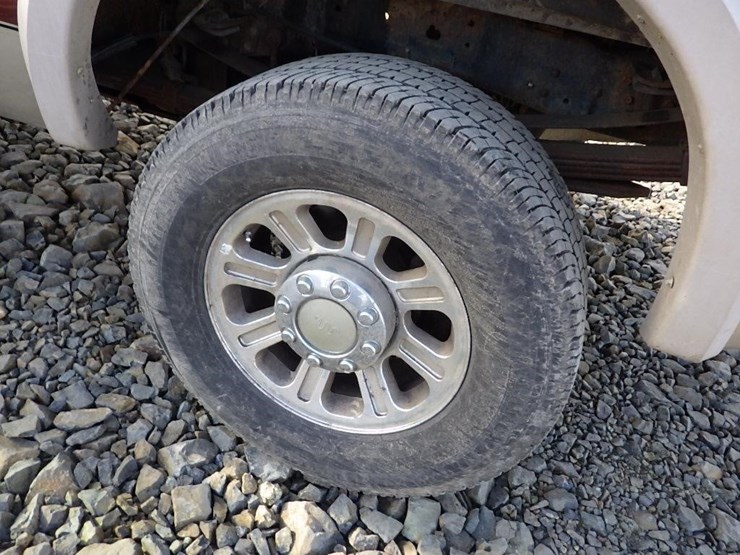 2008-ford-f350-image-28