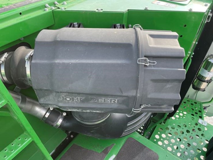 2017-john-deere-s680-image-88