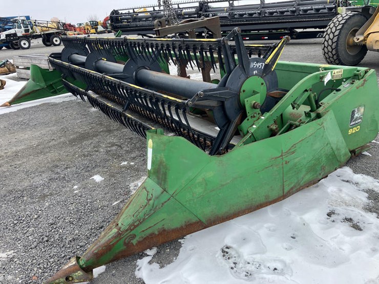 1990-john-deere-920-image-3